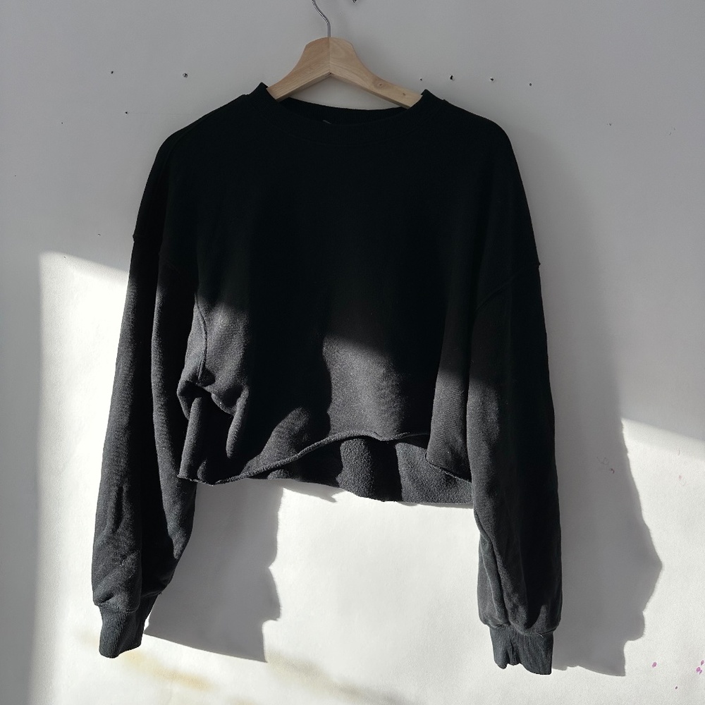 Wild Fable Cropped Sweatshirt, Small/Black